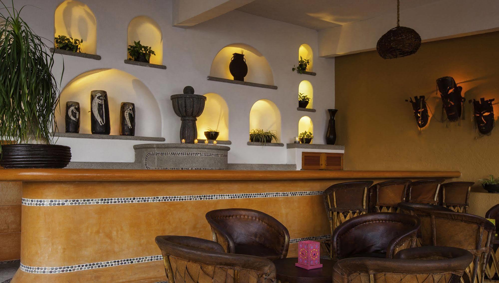 Hotel Irma Zihuatanejo Buitenkant foto
