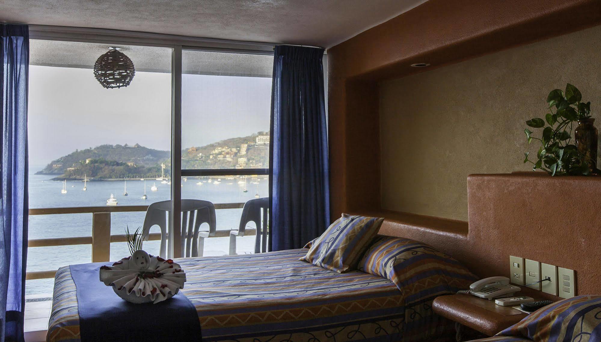 Hotel Irma Zihuatanejo Buitenkant foto